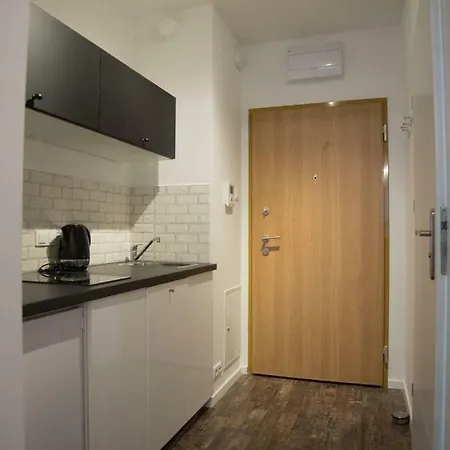 Jaktorowska 5 * Warsaw